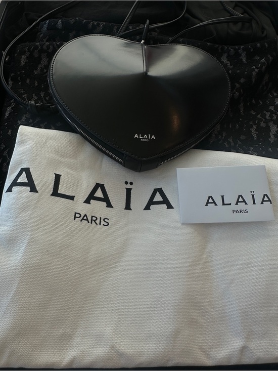 Alaia Handbags - Alaïa Black Heart-Shaped Leather Crossbody Bag